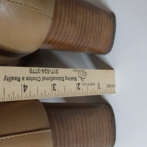 Worthington Women's Ankle Boots, US 10, Tan Slipon pre-owned - Picture 5 of 9